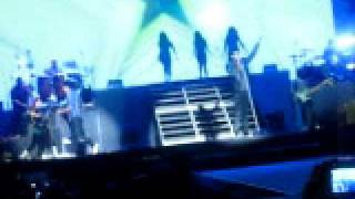 Jonas Brothers Argentina concert 2010. Joe grita: Argentina?? Nono, i ve said ARGENTINA