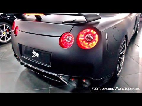 Nissan GT-R Stock vs Akrapovic Sound Start Up, Accelerations