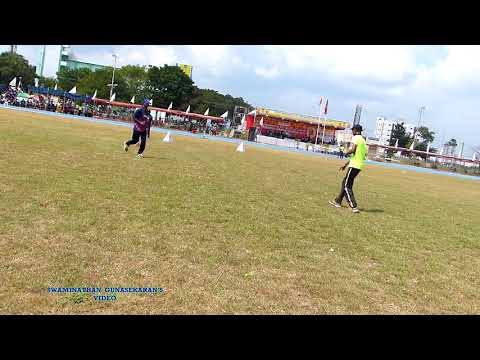 BOY'S U16  DISCUS THROW FINAL. 33rd National Junior Athletics Championships 2017
