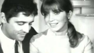 Sacha Distel et Johanna Shimkus - Ces mots stupidesi