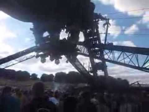 Arcadia by day @ Boomtown 2013 - Break of dawn - Rhythm on the loose!