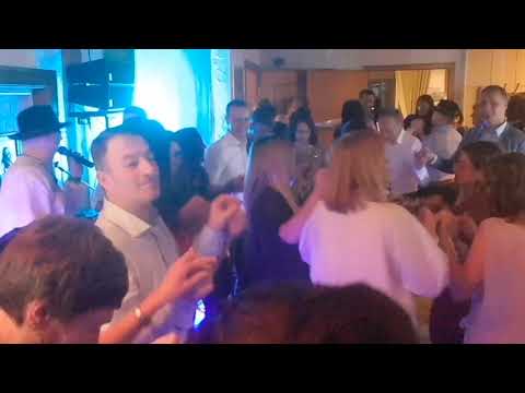 Mircea Patovan&Trubadurii Band-Colaj-Etno-Bate vantu canepa-Bea finu-Show-Revelion 2020 Frankfurt