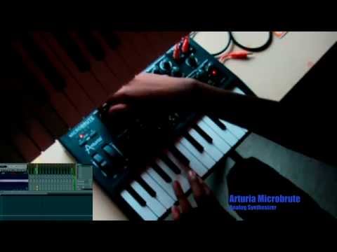 Arturia Microbrute-Analog Synthesizer (Demo) 2014