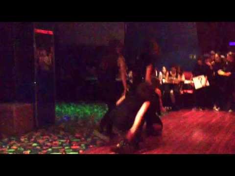 K-Pop Halloween party (cover by Maknae (Wonder Mirror), Ell (CROWn), Kai (Girls on Top) and Space))