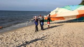 preview picture of video 'Intan and Ana parasailing at Batu Ferringhi part 1'