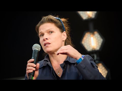 re:publica x Reeperbahn Festival 2023: Stevie Schmiedel – Neue Strategien für den Feminismus