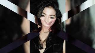 Download lagu Nicky Astria 🇮🇩 Di antara bias ragu (1986) mp3