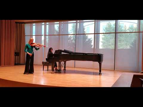 Walton Viola Concerto. Clara Cox