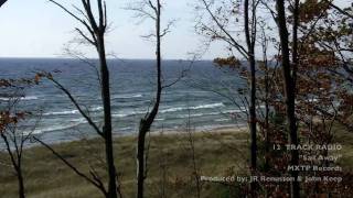 12 Track Radio - Sail Away (OFFICIAL MUSIC VIDEO)