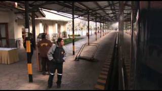 preview picture of video 'Cusco, Peru to Machu Picchu by train Travel With Kids'