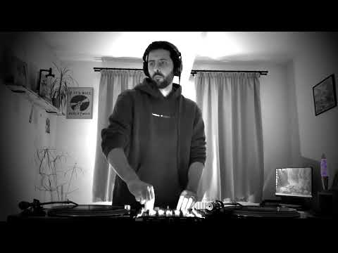 Smooth & Funky House Mix | Spontaneous Live DJ Set (Black & White Aesthetic)