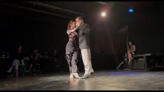 Chino Necchi y Josefina Stellato en La Mandrilera Milonga 27/10/23