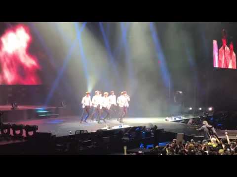 170329 - BTS in Chicago TWT - Blood, Sweat And Tears