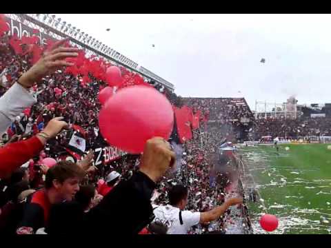 "Impresionante recibimiento sabalero - Colon 0 - Bunion 3" Barra: Los de Siempre • Club: Colón • País: Argentina