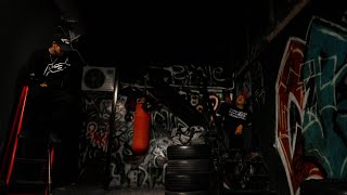 Download lagu 4LEN FT TAIFUU  - PAINTER (  MV ) mp3