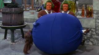 Violet Becomes a Blueberry- And Her Dad's Working with Wonka
