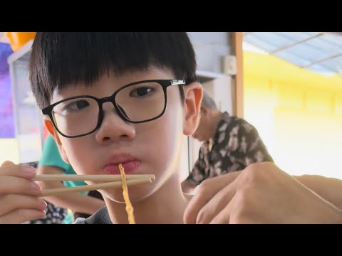 Oriental Park Mee Kolo | Mita Butter Cake Kuching Sarawak 🇲🇾.