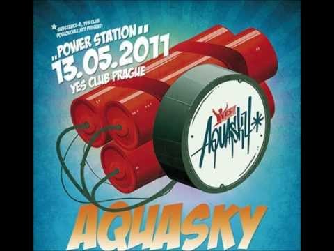 Aquasky vs The Bucketheads - The Bomb