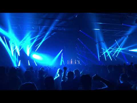 Partyraiser vs Dr Peacock - Operation Core 00:26