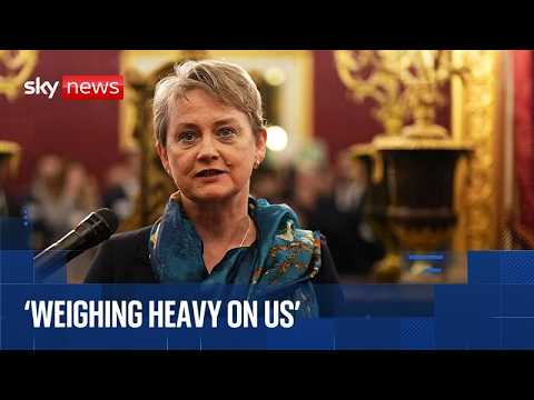 Yvette Cooper speaks at Easter Banquet