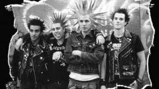 REBELDE DE OI!  DIA (YUPISIS)!