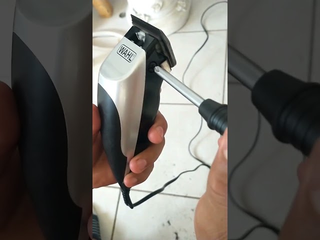Vídeo relacionado con Tiergrade 6 unidades abrecartas Safe Envelope Mail Slitter con maquinilla de afeitar, máquina de cortar papel, ideal para oficina en casa