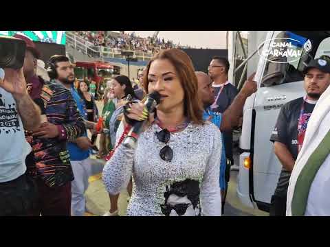 Green and White Shirt | Official Parade Start 2025