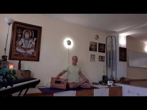 Yogastunde mit Musik "Hüftöffner"