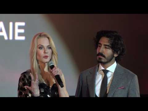 Lion - Nicole Kidman, Dev Patel - Paris premiere (Gaumont Opéra, 10/02/2017)