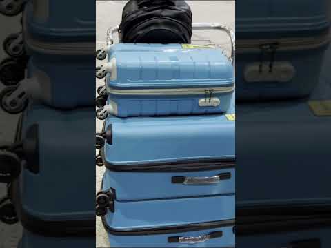 MAXIMUM STUDENT LUGGAGE IN AIRPORT