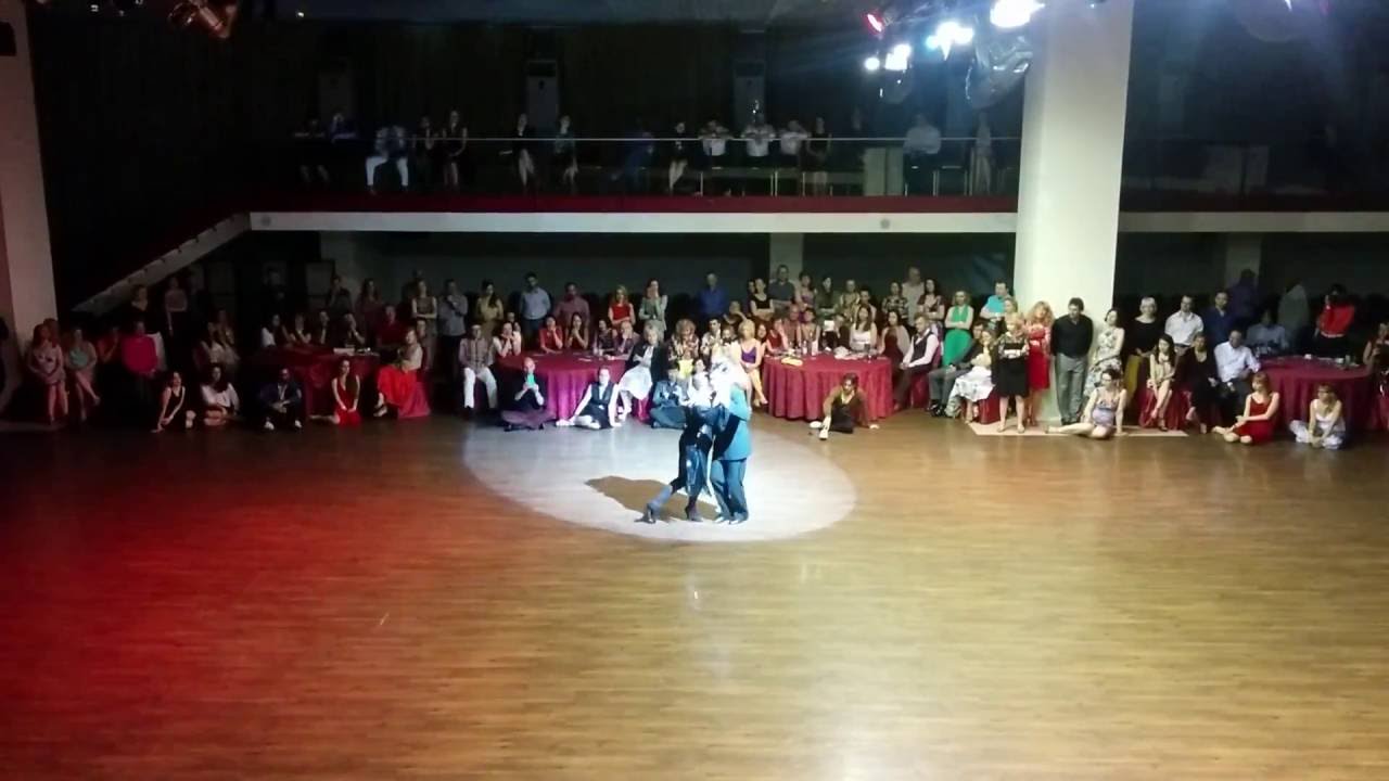 María y Carlos Rivarola - La Cumparsita - Anibal Troilo (White Nights Tango 2016)