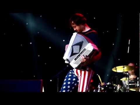 Dire Straights - Money For Nothing (cover by Selo i Ludy)