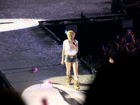 111209 [fancam] Girls generation - taeyeon sunny