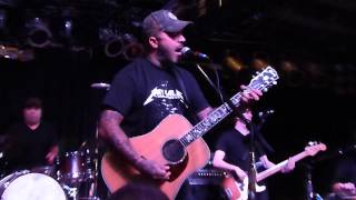 Aaron Lewis Sound Check - Keepin Up With The Jonesin&#39; (Jamey Johnson Cover)