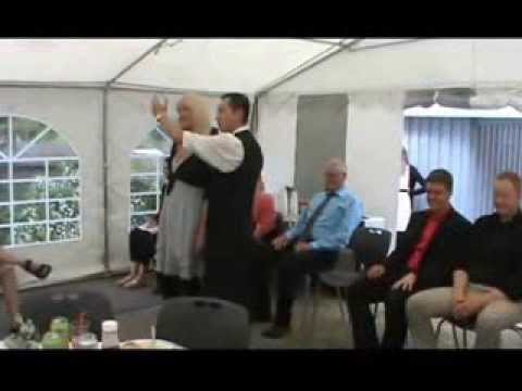 Hypnoseshow www.stagehypnosisdk www.shinhypnose.dk