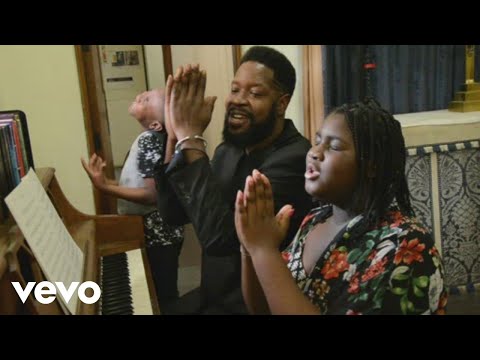 Deebzlenuz - Thanks and praises (Official Music Video)