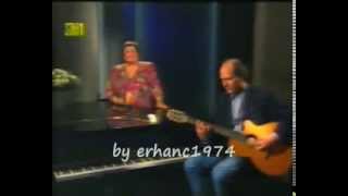 KARLAR DÜŞER-AKREP NALAN