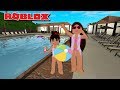 GOING ON A FAMILY VACATION | Bloxburg Family