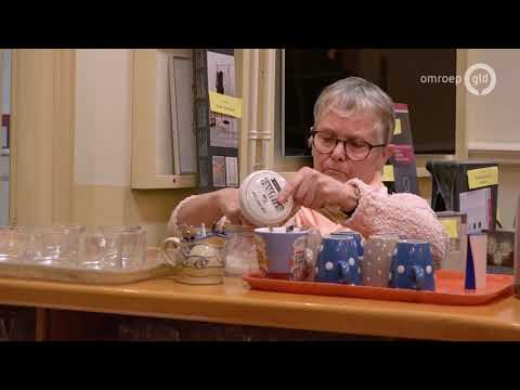 Na 40 jaar vindt Hermien bingo nog steeds spannend - Dorpshuis Van Het Jaar