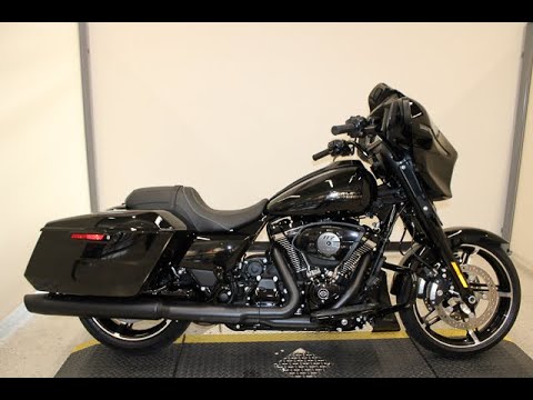 2026 Harley-Davidson Street Glide Grand American Touring FLHX
