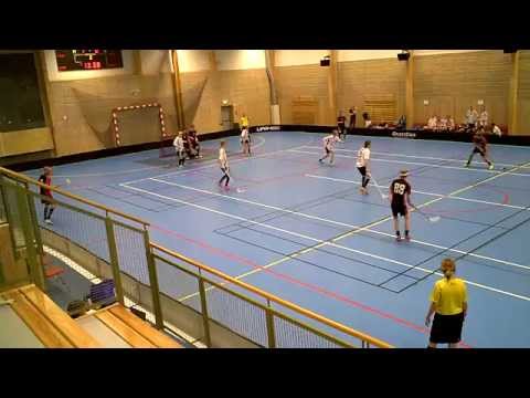 Axa Floorball Cup 2015 HJ18 GR5 IBF Örebro Ungdom - Lindås Waves (2-2) HD Per 2