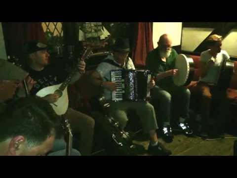 Trad Irish Folk Acoustic Session @ The Duke of Wellington