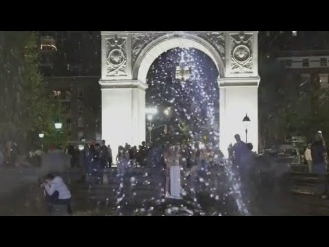 Washington Square chaos