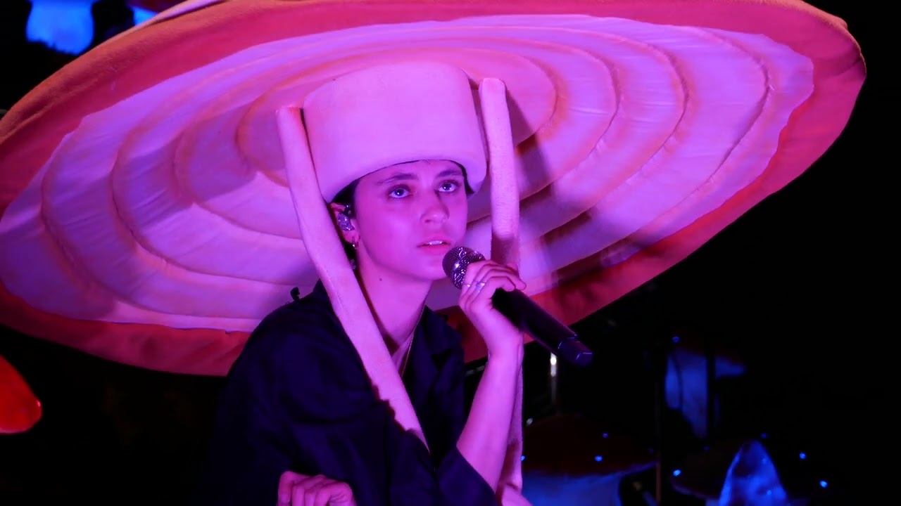 Miniature de la vidéo Pomme - Jardin @Olympia - 04 avr. 2023 du film Pomme à l'Olympia