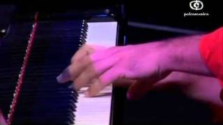 Stefano Bollani - Luz negra (live 2009)