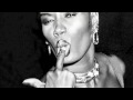 GRACE JONES - USE ME