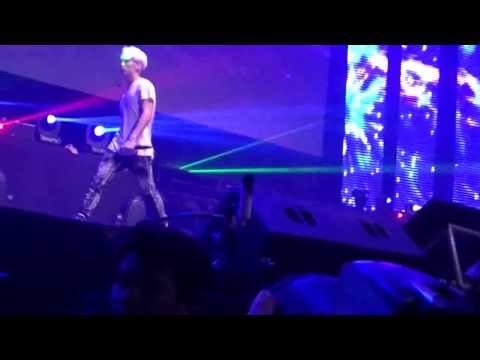 130907 [fancam] - Kpop Republic SHINee Beautiful (Areumdawo)