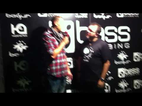 ROBER GAEZ@ BASS CLUBBING_ ENTRE RISAS.mov