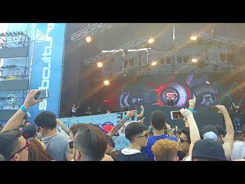 Sneijder & Christina Novelli - Love Of My Control