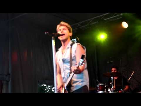 In Mijn Hoofd - Gene Thomas [Engie Parkies Torhout 2016]